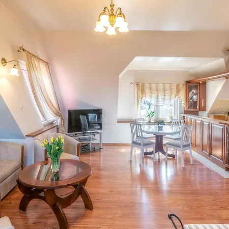 Pod Tatrami & Bed & Breakfast