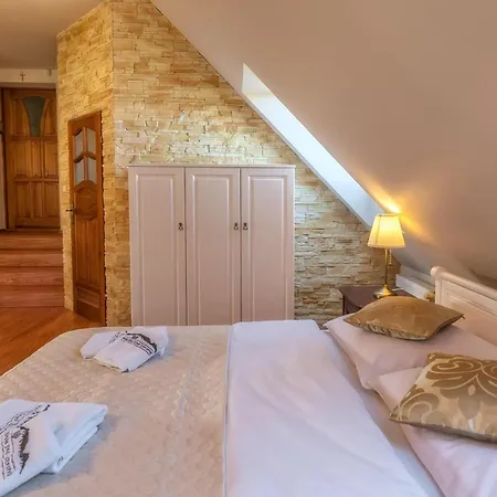Pod Tatrami & Bed & Breakfast Bialy Dunajec