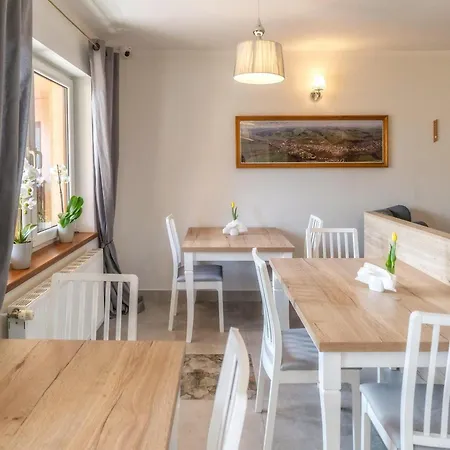 Pod Tatrami & Bed & Breakfast Bialy Dunajec