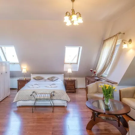 فندق مبيت وإفطار Pod Tatrami & 3*
