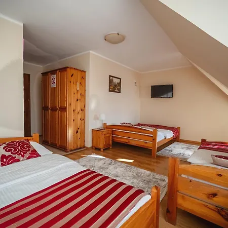 Alojamento de Acomodação e Pequeno-almoço Pod Tatrami & Biały Dunajec