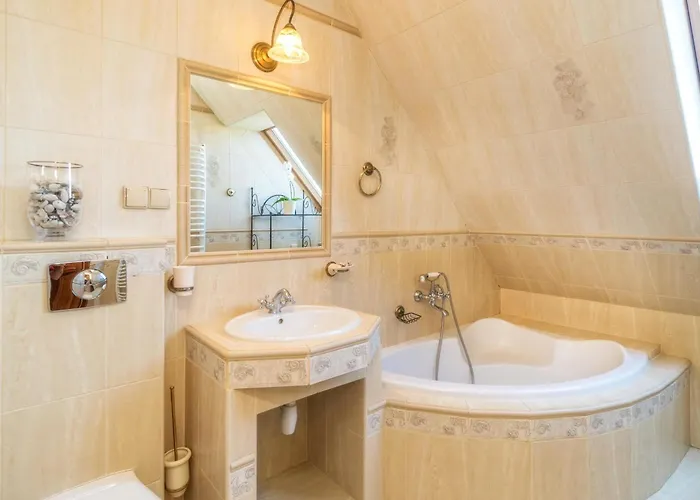 Pod Tatrami & Bed & Breakfast 3*